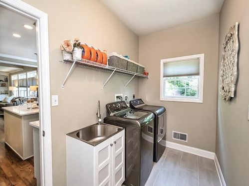 121 Windermere Ct, Canonsburg PA  15317-3671 exterior