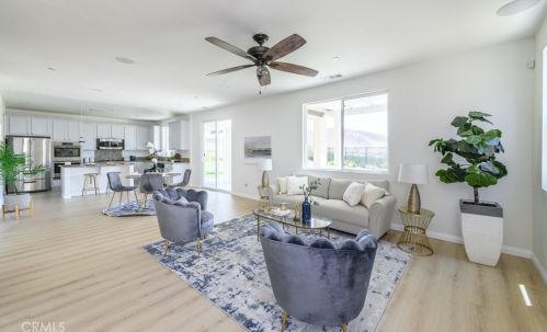 34337 Heather Ridge Ct, Lake Elsinore CA  92532-2924 exterior