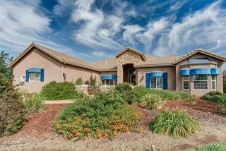 6100 Mccall Ave, Clovis CA  93619-9046 exterior