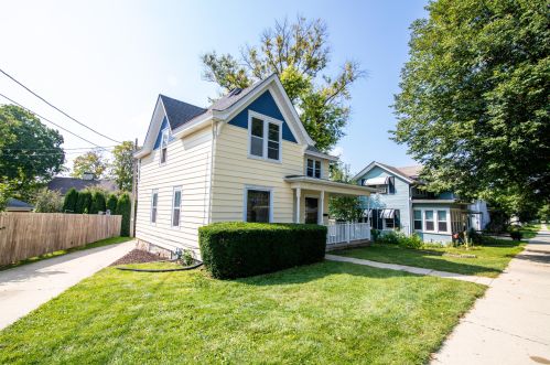 426 College Ave, Watertown, WI 53094-4843