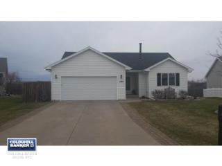 1564 Hillsdale Ct, Neenah, WI 54956-8942