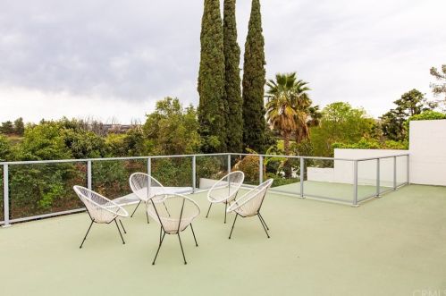 3041 Riverside Ter, Chino CA  91710-2965 exterior