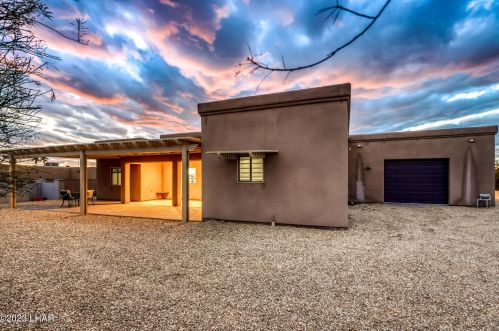 160 Cypress Dr, Lake Havasu City AZ  86403-6813 exterior