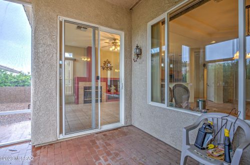 295 Continental Vis Pl, Green Valley AZ 85614-1457 exterior