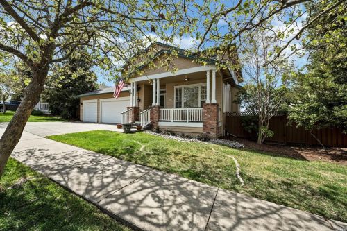 5743 Owls Nest Dr, Santa Rosa CA  95409-4350 exterior