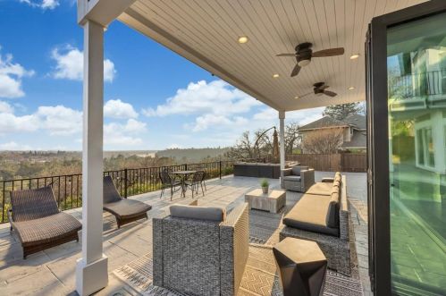 171 Dawn River Way, Folsom CA  95630-5048 exterior