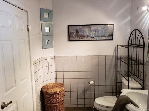 2228 Rockway Dr, West Covina CA  91790-5609 exterior