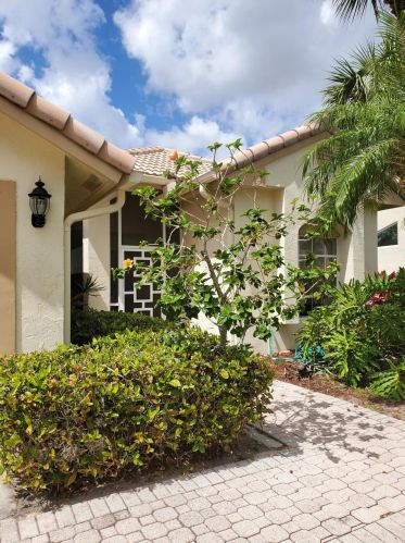 7231 Ashford Ln, Boynton Beach, FL 33472-2945