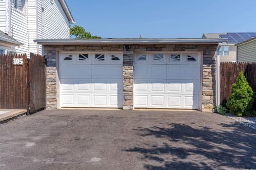 105 Overton St, Deer Park, NY 11729-2620
