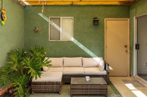 1830 Lark Ellen Dr, Lake Nacimiento CA  93446-3649 exterior