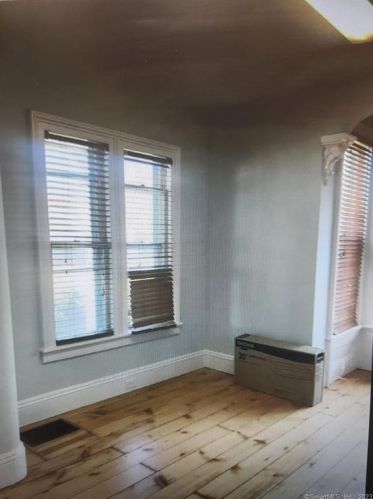 220 Greenwood Ave, Bethel CT  06801-2117 exterior