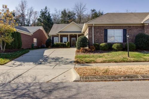 252 Wrennewood Ln, Franklin, TN 37064-4758