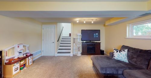 11534 Framingham Dr, Cincinnati OH  45240-2630 exterior