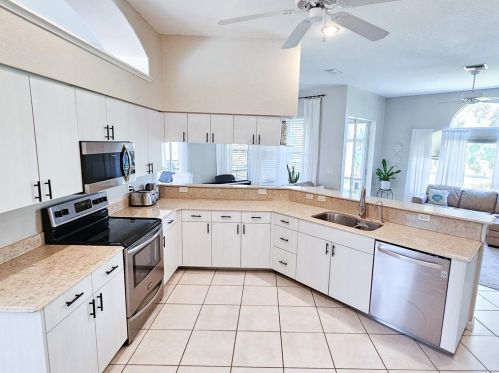21 Par View Pl, Placida, FL 33947-1814
