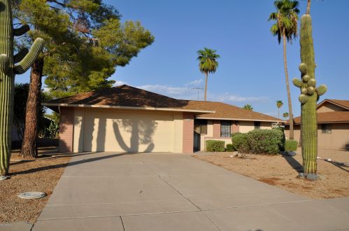 13002 Meeker Blvd, Sun City AZ  85375-3803 exterior