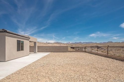 3284 Secret Pass Cyn Dr, Bullhead City AZ exterior