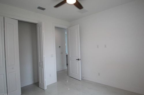1022 13th Pl, Cape Coral, FL 33909-1516
