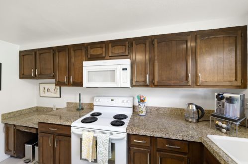 35054 Mission Hills Dr, Rancho Mirage CA  92270-1323 exterior