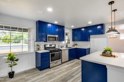 5708 14th St, Phoenix AZ  85014-2317 exterior