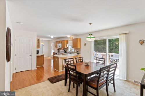 182 Beacon Ct, Montross VA  22520-4078 exterior