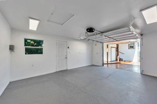 1244 106th Ave, Oakland CA  94603-3814 exterior