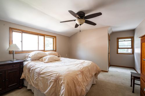 2555 72, Milwaukee WI 53219-2529 exterior