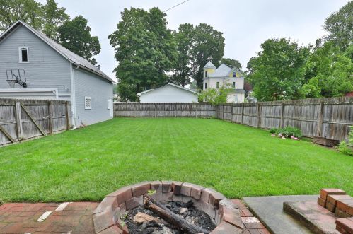 105 Lamartine St, Mount Vernon OH  43050-1717 exterior