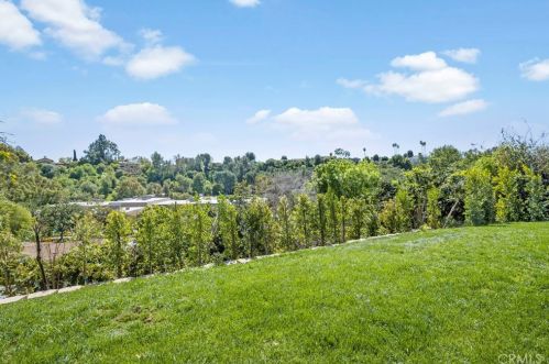 621 Camino Cerrado, South Pasadena CA  91030-4103 exterior