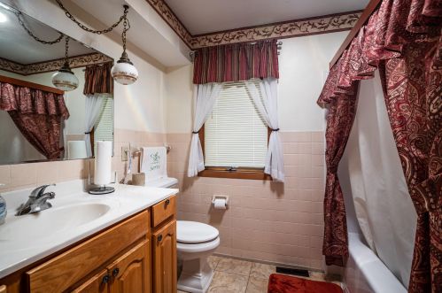 2803 Birch St, La Crosse WI  54601-7920 exterior