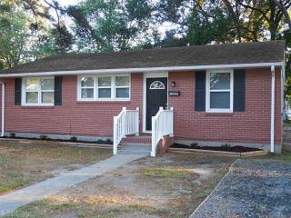 1207 Algona Rd, Chesapeake VA  23324-3601 exterior