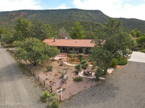 30 Solo De Paso Ln, Sedona, AZ 86351-6976