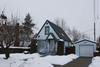 2807 Atlantic St, Spokane, WA 99205-3111