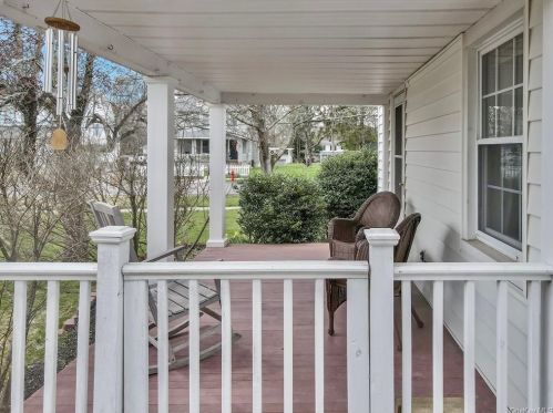 55 Highland Ave, Walden NY  12586-1034 exterior