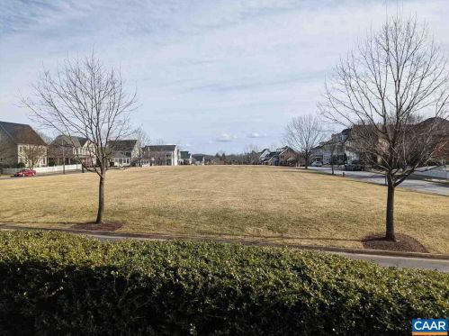 211 Grass Dale Ln, Crozet VA  22932-3352 exterior