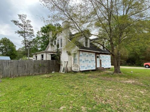 275 Thomas Rd, Beaumont TX 77706-4616 exterior