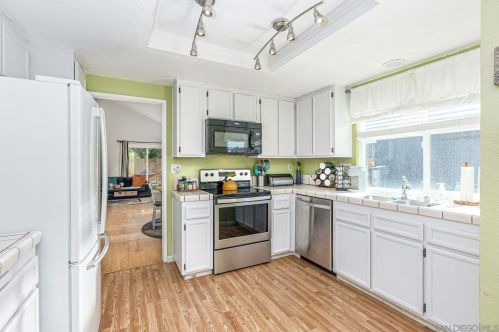 10368 New Bedford Ct, Lakeside CA  92040-2357 exterior