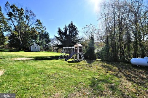 1472 Timberline Dr, Pottstown PA  19465-7234 exterior