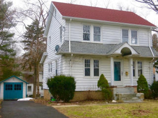 46 Kensington Ave, Norwood, NJ 07648-1909