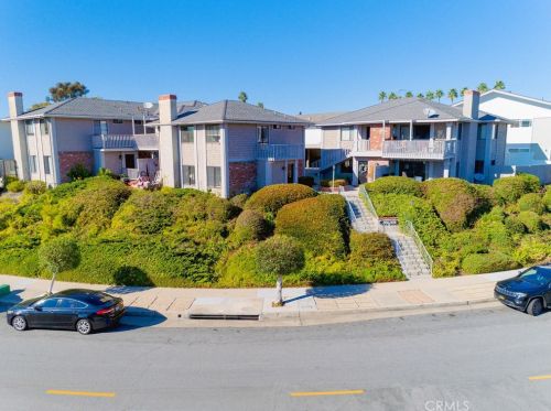 800 Amigos Way, Newport Beach, CA 92660-4511