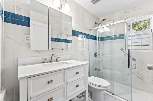 356 Nursery Ln, Westbury, NY 11590-2003