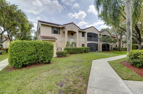 402 158th Ter, Hollywood, FL 33027-1122
