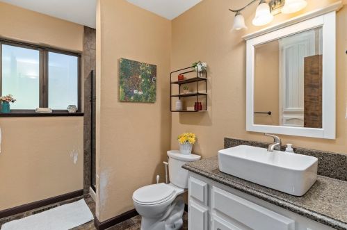 14696 Colfax Hwy, Grass Valley CA  95945-7912 exterior