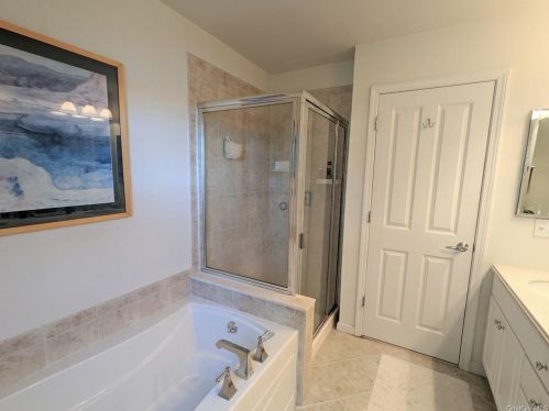 623 Viewpoint Ter, Peekskill NY  10566-6210 exterior