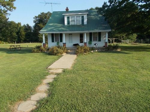 1775 Caven Bend Rd, Greensburg, KY 42743-8438