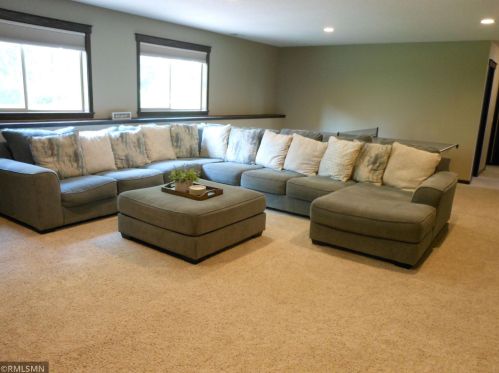 4907 Trails End Dr, Duluth MN  55811-3688 exterior