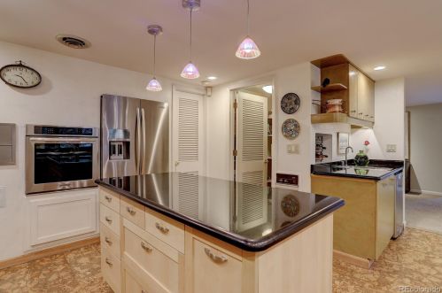 2475 Jackson St, Denver CO 80210-5638 exterior