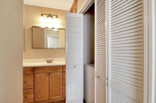 708 Cassaday Ct, San Jose CA  95136-1918 exterior