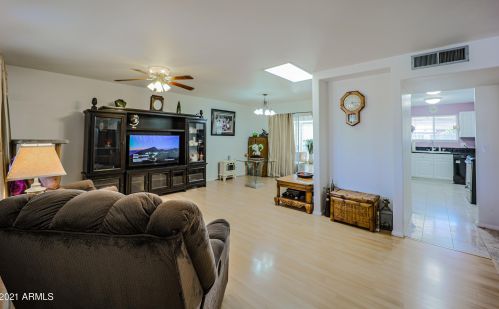 11608 107th Ave, Sun City, AZ 85351-3705
