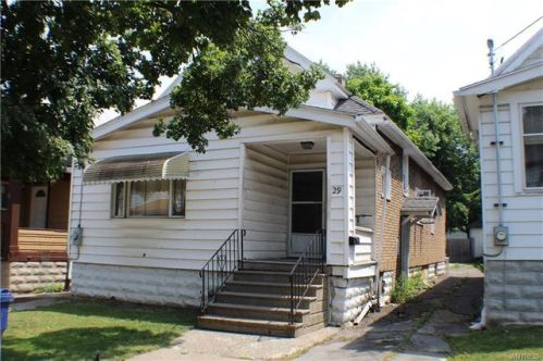 29 Zelmer St, Buffalo, NY 14211-2140