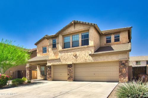 678 Kapasi Ln, San Tan Valley, AZ 85140-4245